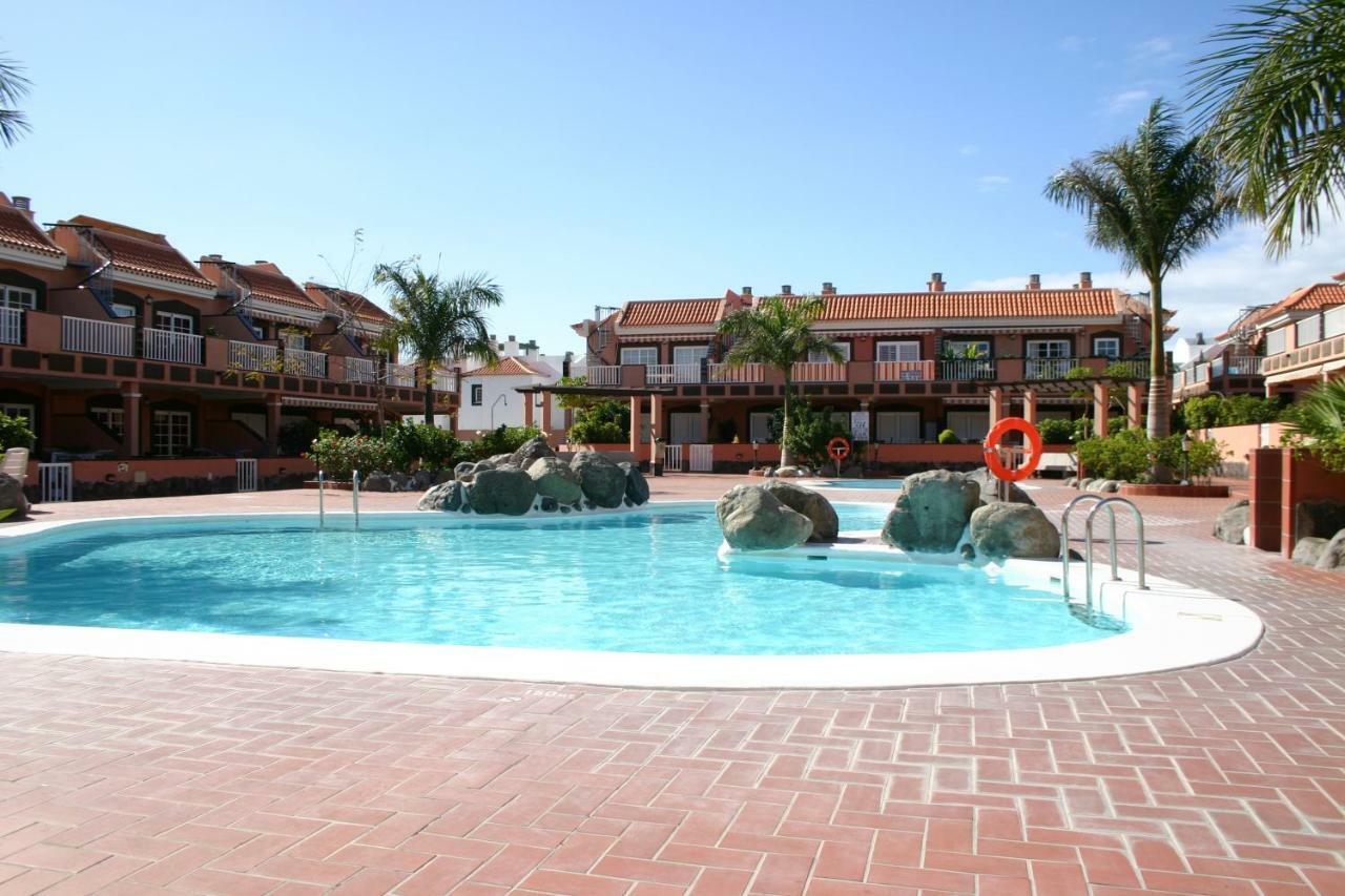 La Hacienda Holiday